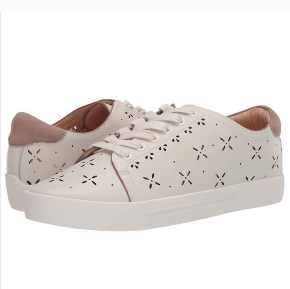 Joie Women's Deely Sneakers Size 38 Beige Lace Up Eyelet Details Casual Shoes
